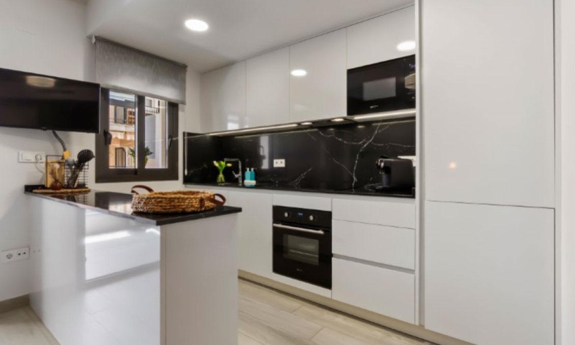 Használt Ingatlanok - Apartman -
Torrevieja - Costa Blanca