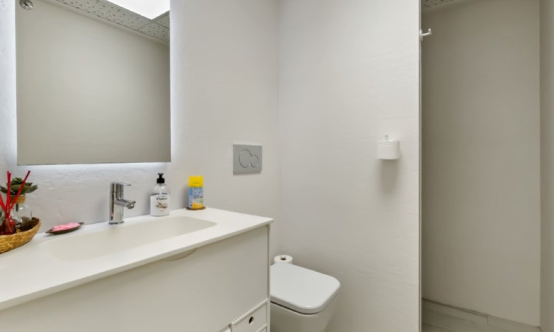 Használt Ingatlanok - Apartman -
Torrevieja - Costa Blanca