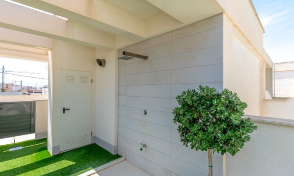 Használt Ingatlanok - Apartman -
Torrevieja - Costa Blanca