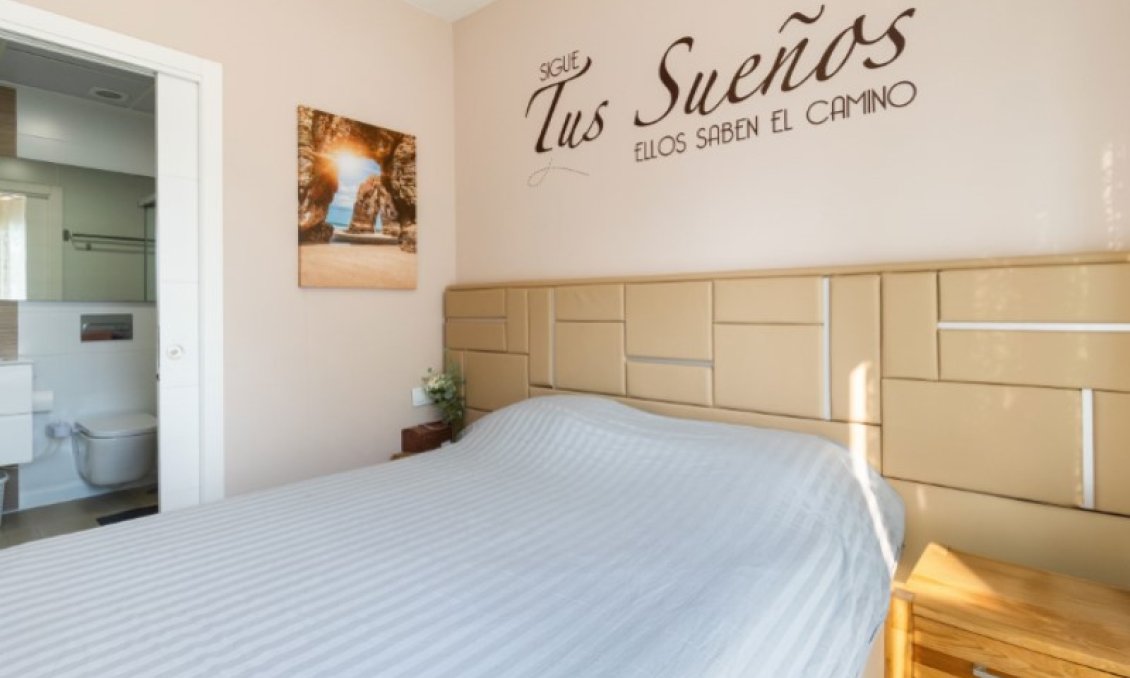 Wiederverkauf - Villa -
Pilar de la Horadada - Costa Blanca