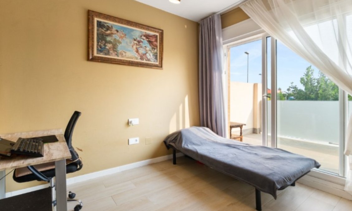 Wiederverkauf - Villa -
Pilar de la Horadada - Costa Blanca