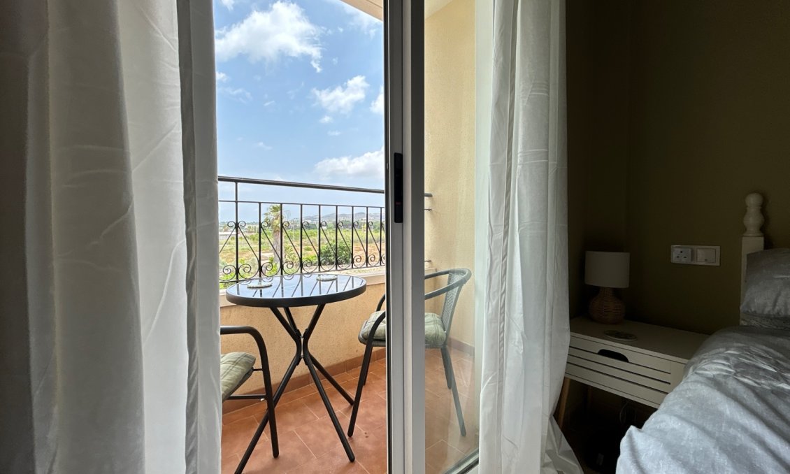 Segunda mano - Apartamento -
Jacarilla - Inland