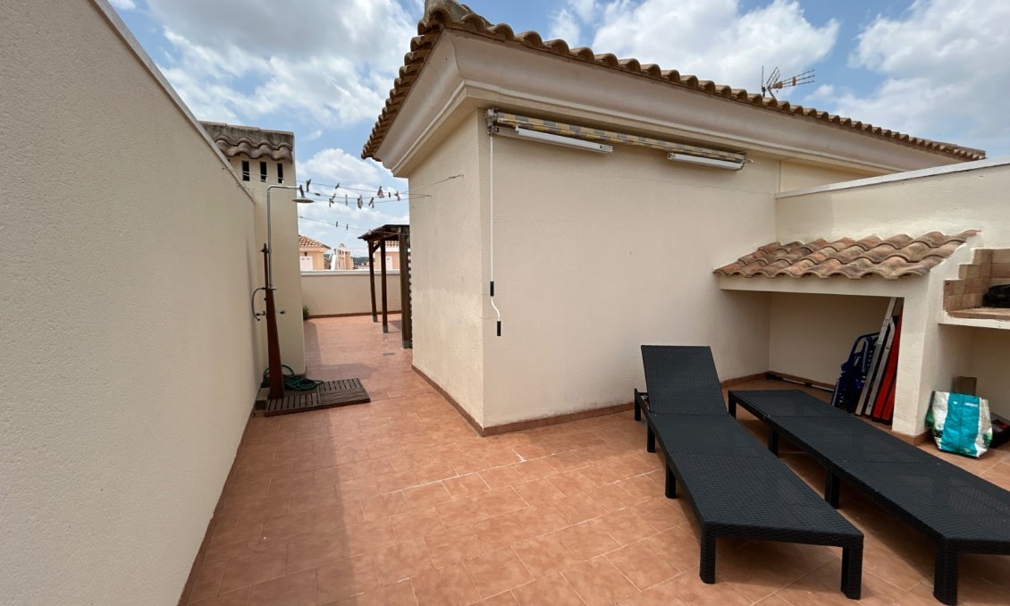 Segunda mano - Apartamento -
Jacarilla - Inland