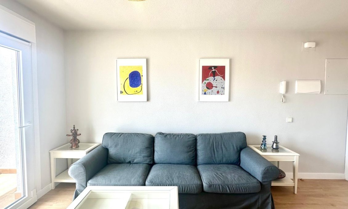Segunda mano - Apartamento -
Orihuela Costa - Campoamor