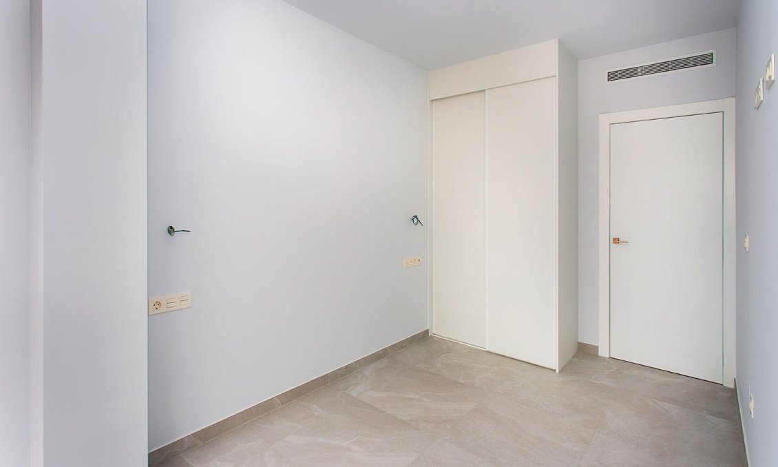 Használt Ingatlanok - Apartman -
Torrevieja - Costa Blanca