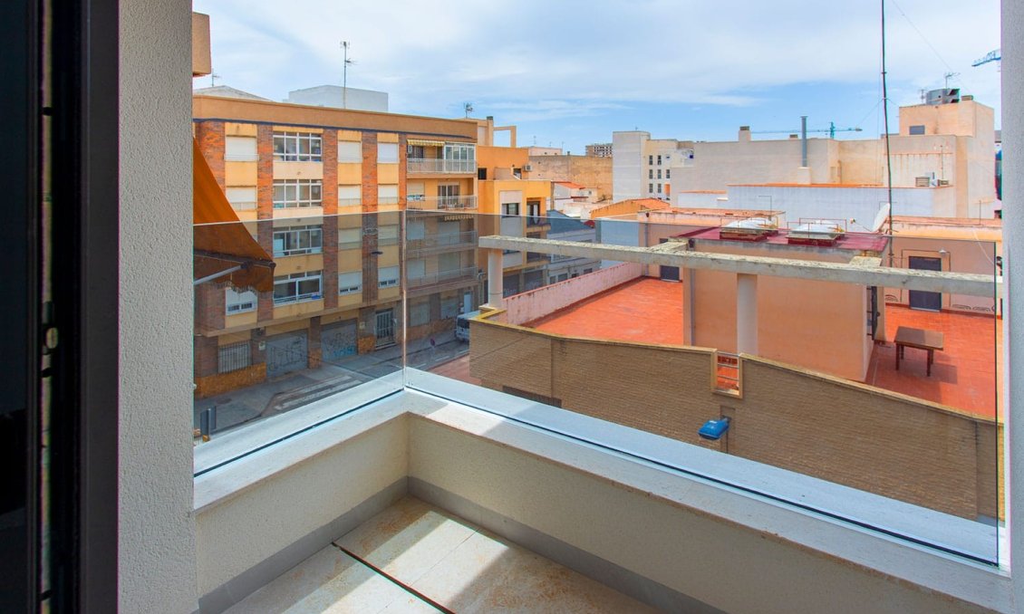 Használt Ingatlanok - Apartman -
Torrevieja - Costa Blanca