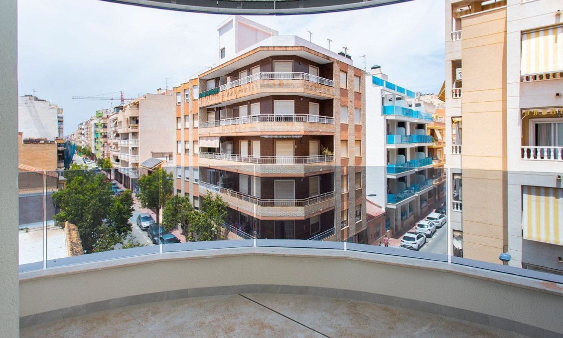 Használt Ingatlanok - Apartman -
Torrevieja - Costa Blanca