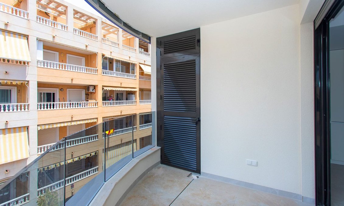 Használt Ingatlanok - Apartman -
Torrevieja - Costa Blanca