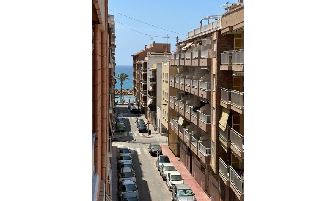 Használt Ingatlanok - Apartman -
Torrevieja - Costa Blanca