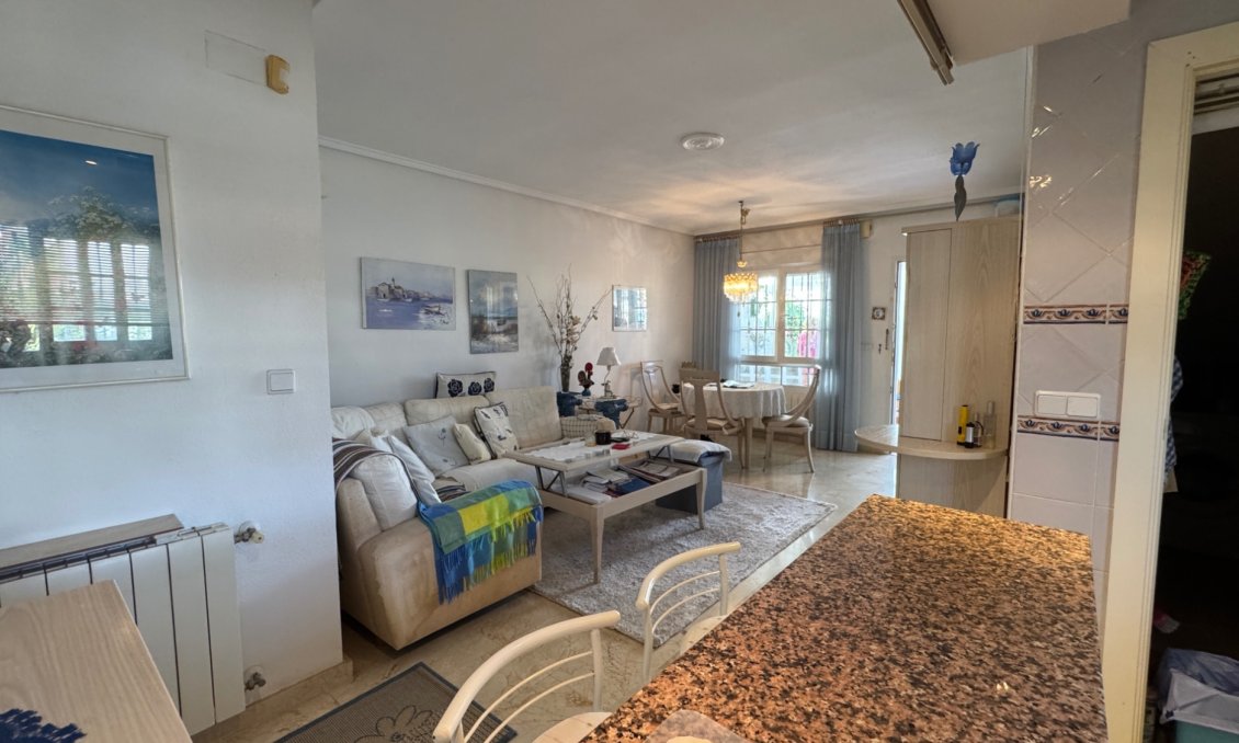 Segunda mano - Apartamento -
Orihuela Costa - Costa Blanca