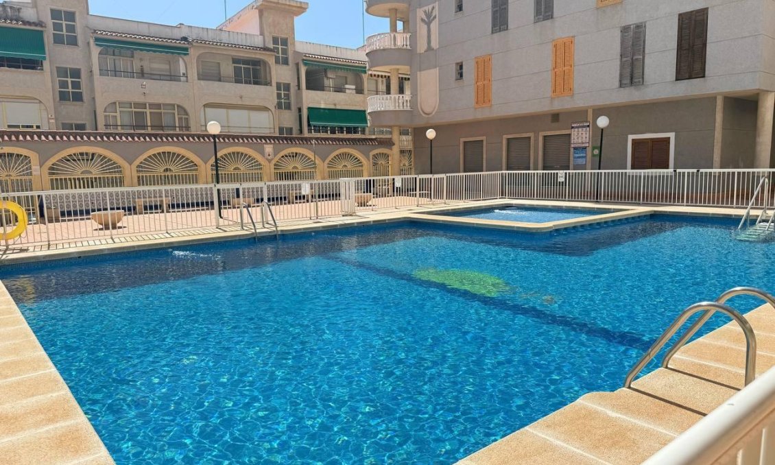 Segunda mano - Ático -
Torrevieja - Acequion