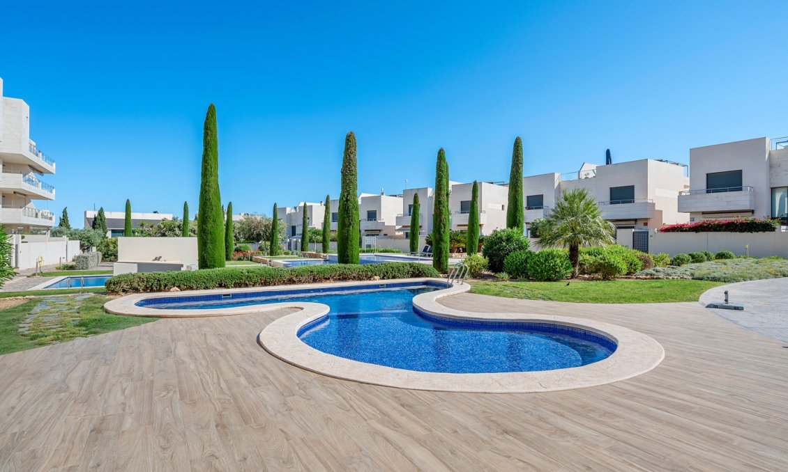 Segunda mano - Apartamento -
Orihuela Costa - Costa Blanca