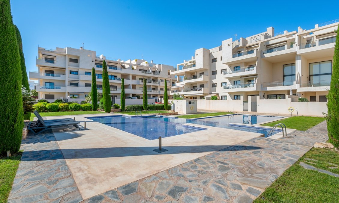 Segunda mano - Apartamento -
Orihuela Costa - Costa Blanca
