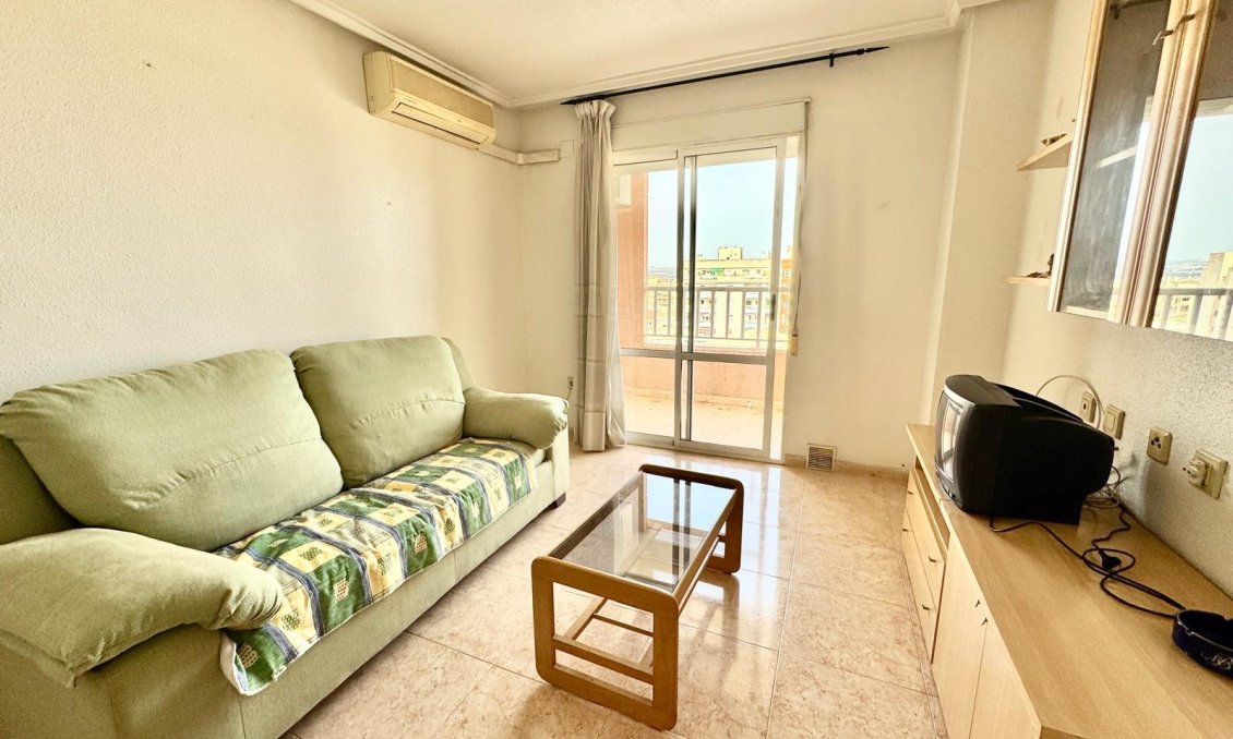 Segunda mano - Ático -
Torrevieja - El Molino