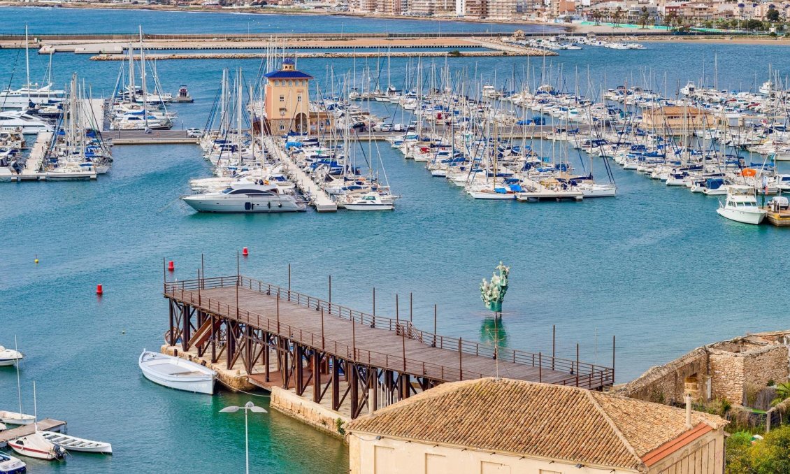 Segunda mano - Ático -
Torrevieja - El Molino