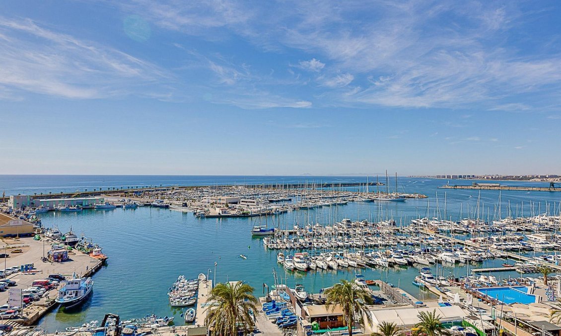 Segunda mano - Ático -
Torrevieja - El Molino
