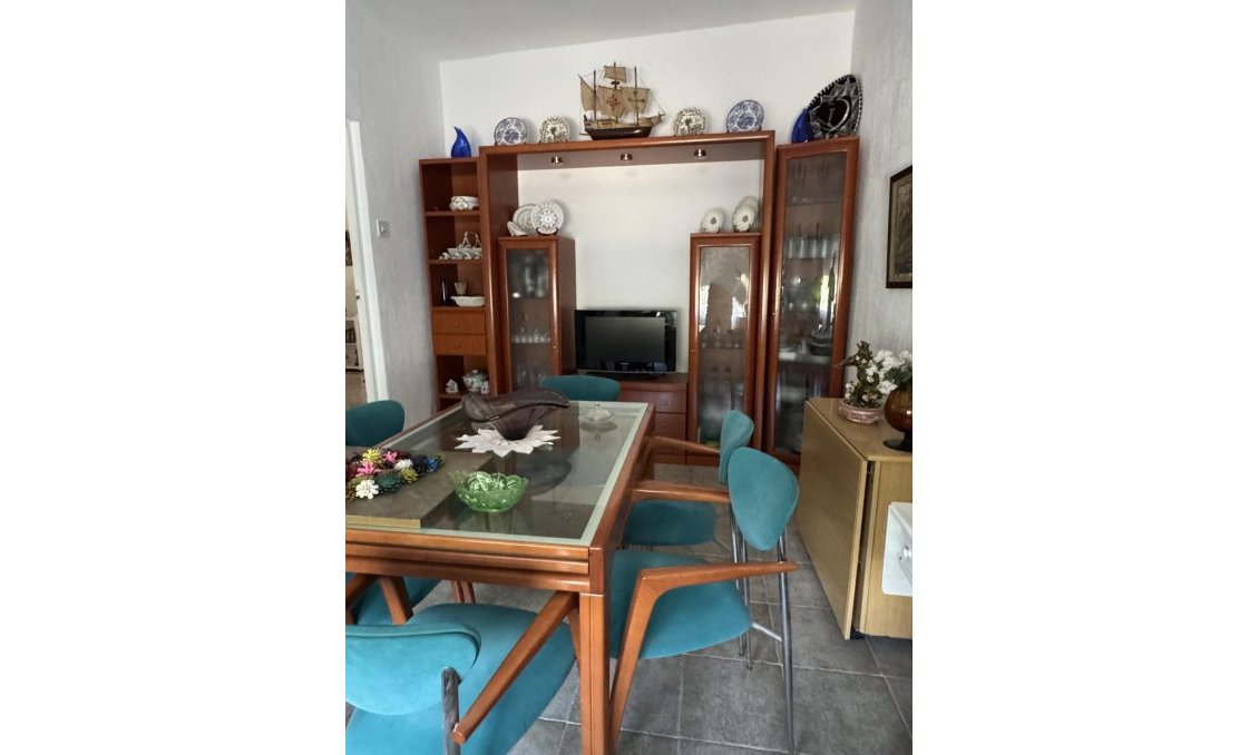 Wiederverkauf - Villa -
Albatera - Partida Lomas
