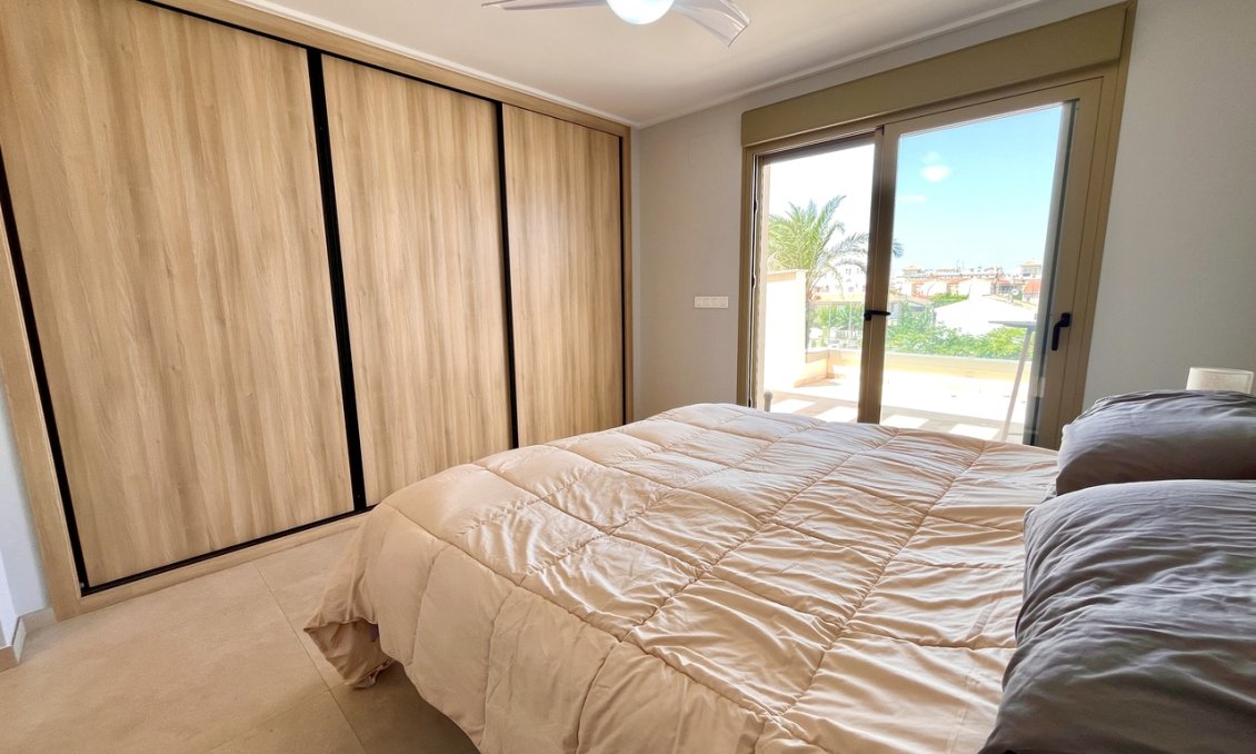 Resale - Penthouse -
Torre de la Horadada - Costa Blanca