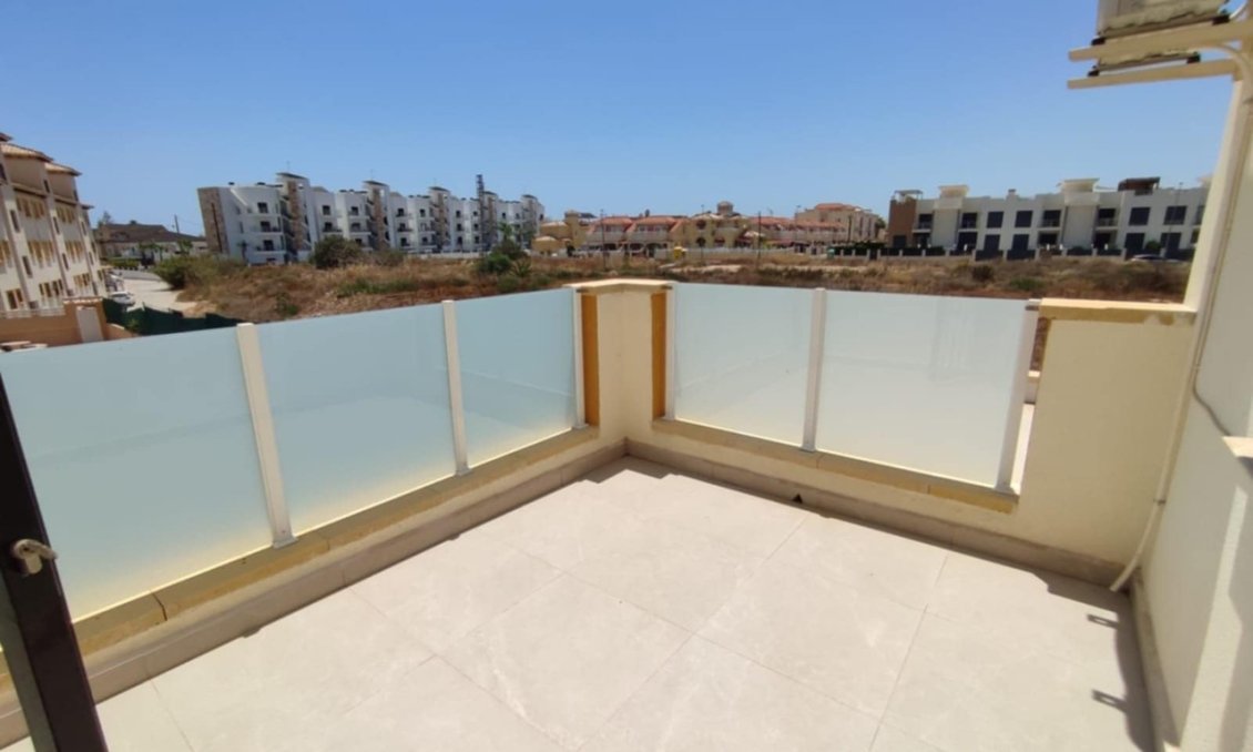 Segunda mano - Quad Villa -
Playa Flamenca - Costa Blanca