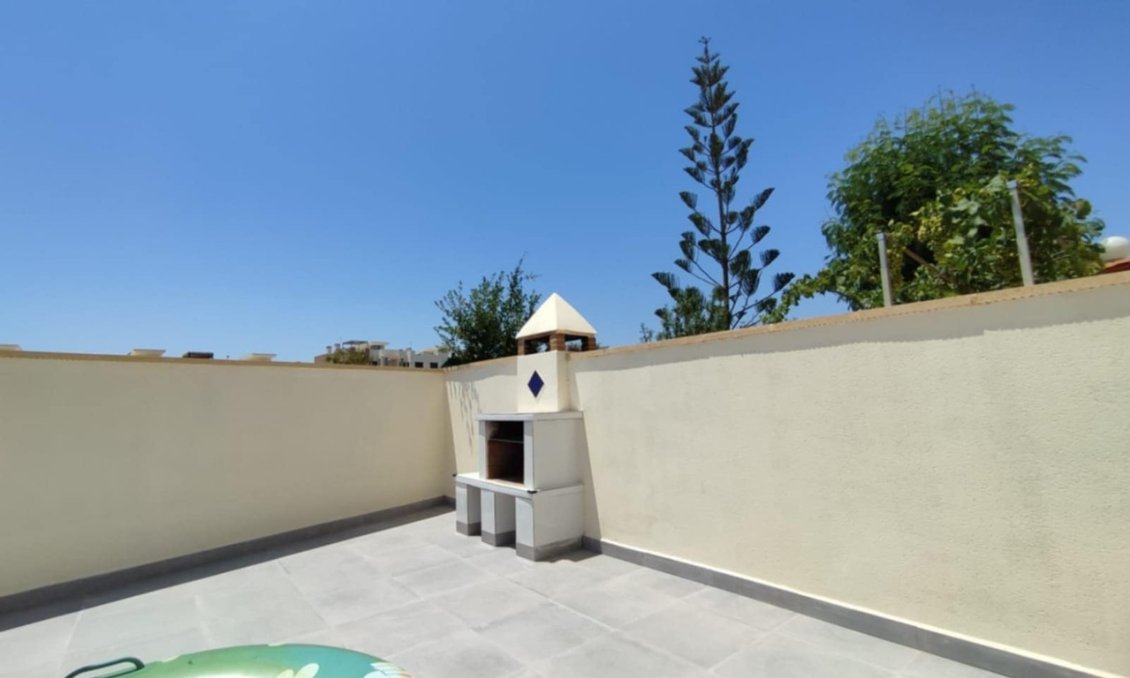 Segunda mano - Quad Villa -
Playa Flamenca - Costa Blanca