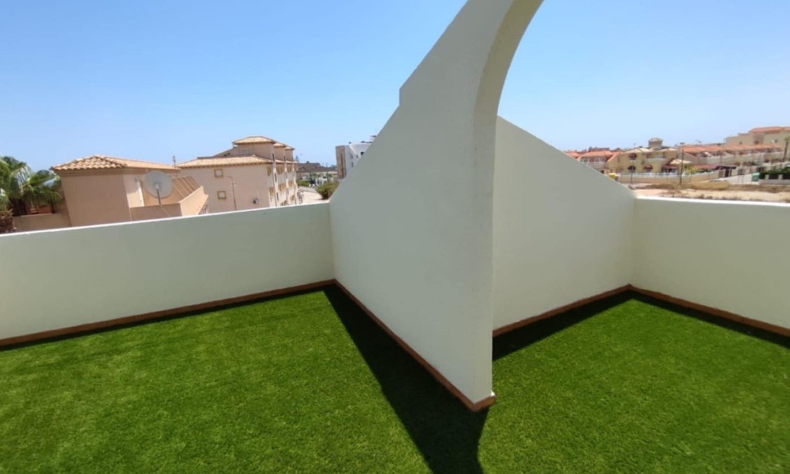 Segunda mano - Quad Villa -
Playa Flamenca - Costa Blanca