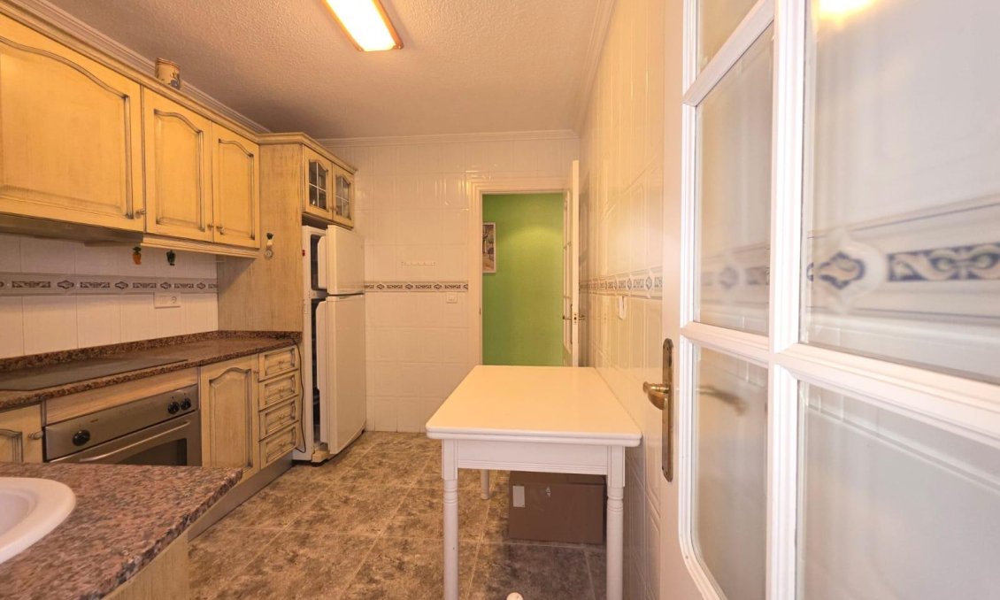 Segunda mano - Apartamento -
Torrevieja - Acequion