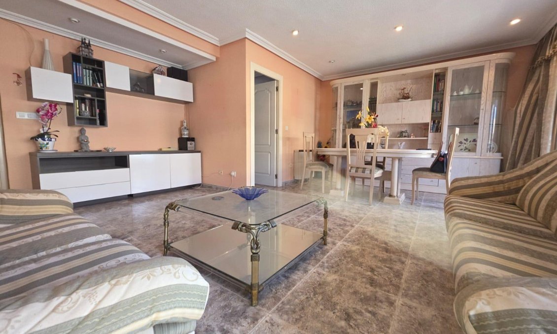Segunda mano - Apartamento -
Torrevieja - Acequion