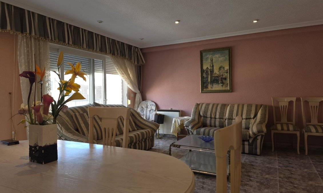 Segunda mano - Apartamento -
Torrevieja - Acequion