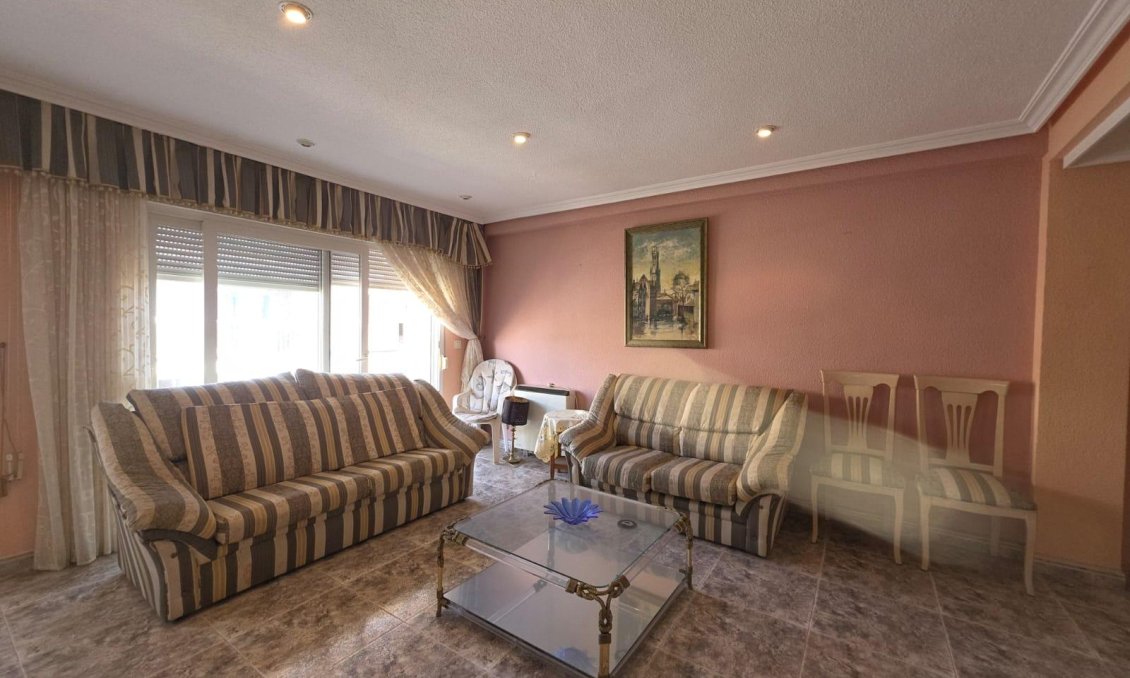 Segunda mano - Apartamento -
Torrevieja - Acequion