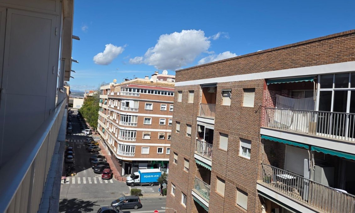 Segunda mano - Apartamento -
Torrevieja - Acequion