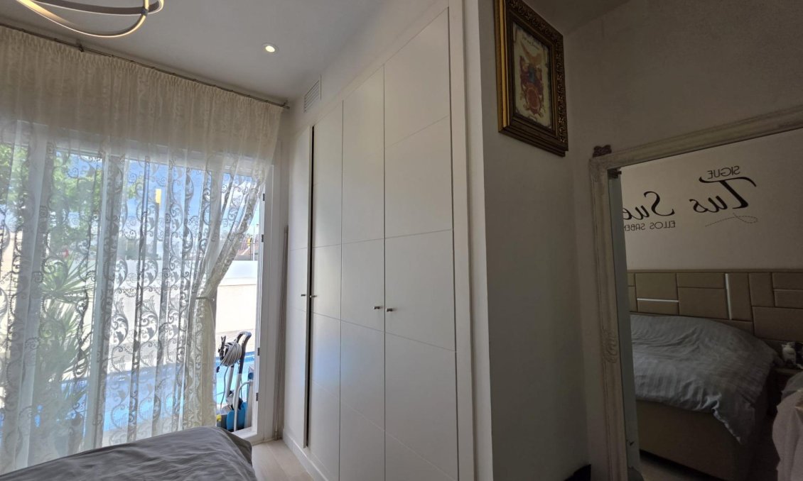 Segunda mano - Villa -
Pilar de la Horadada - Zona Pueblo