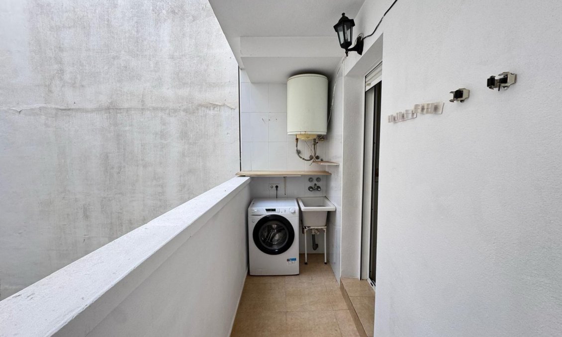 Wiederverkauf - Wohnung -
Torrevieja
