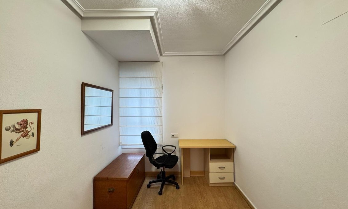Wiederverkauf - Wohnung -
Torrevieja