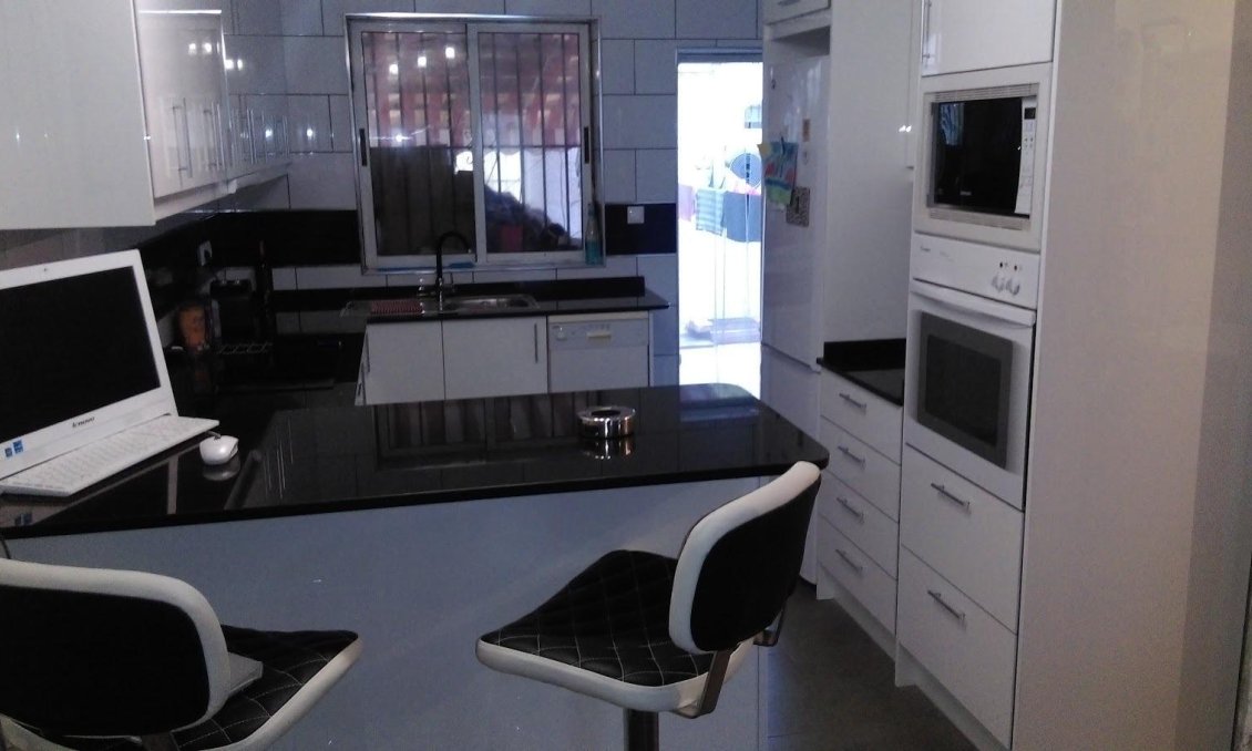 Segunda mano - Town House -
Torrevieja - El Limonar