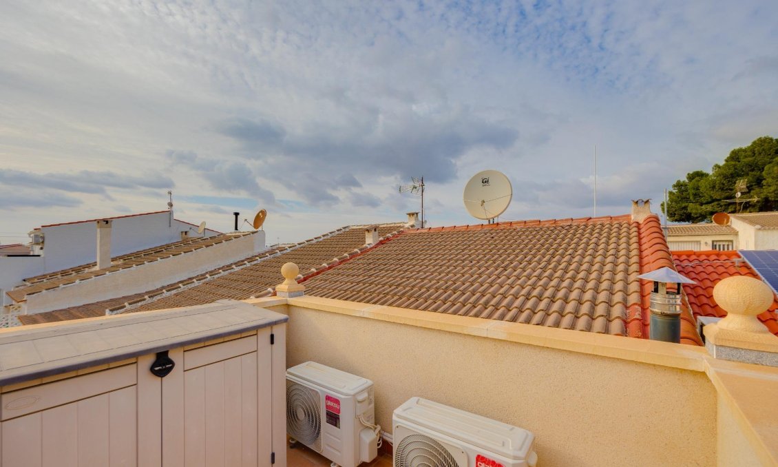 Segunda mano - Town House -
Torrevieja - El Limonar