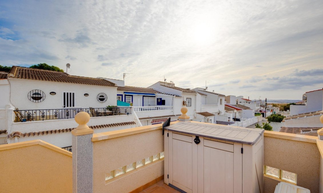 Segunda mano - Town House -
Torrevieja - El Limonar