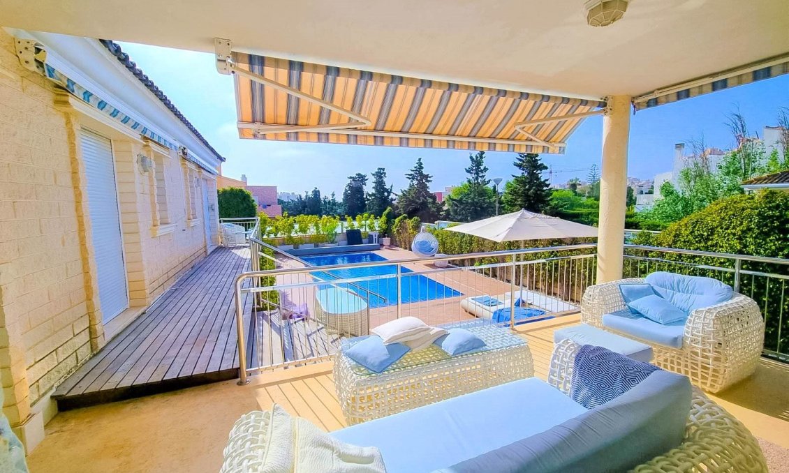 Revente - Villa -
Torrevieja - Torre La Mata