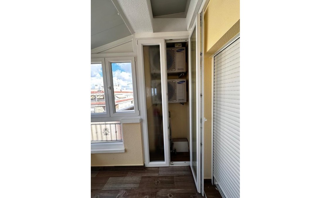 Wiederverkauf - Penthouse -
Torrevieja - Centro