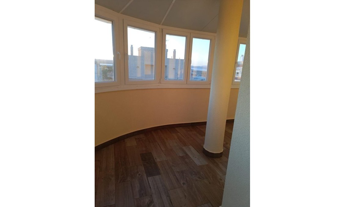 Wiederverkauf - Penthouse -
Torrevieja - Centro