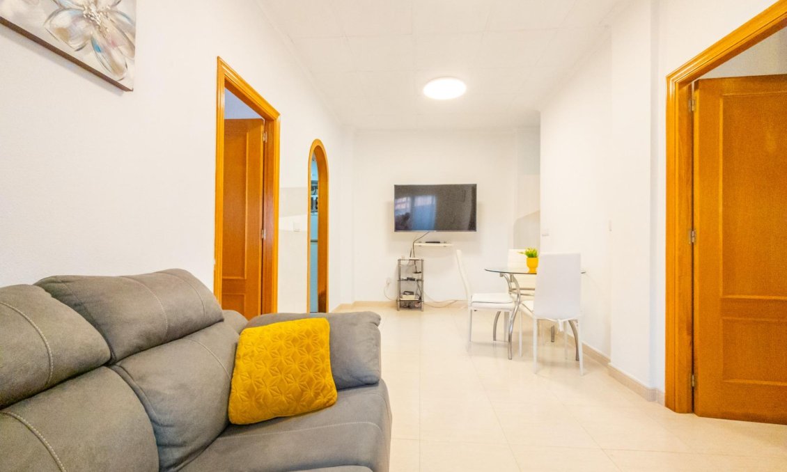 Wiederverkauf - Wohnung -
Torrevieja - Centro