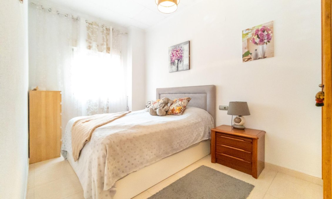 Wiederverkauf - Wohnung -
Torrevieja - Centro