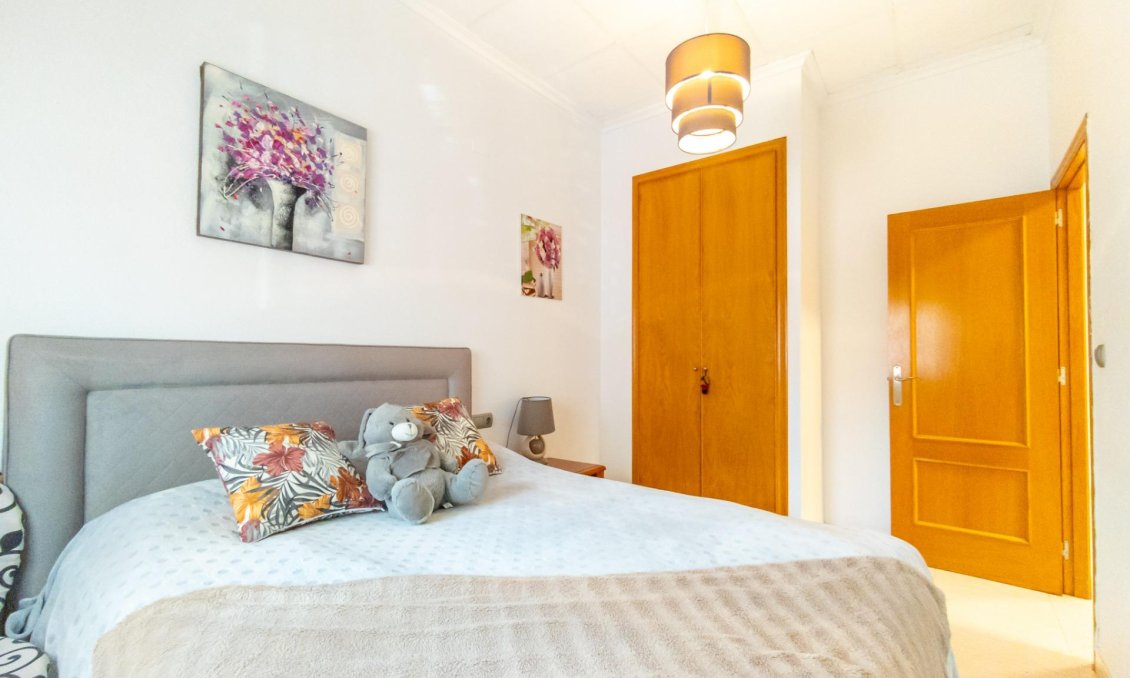 Wiederverkauf - Wohnung -
Torrevieja - Centro