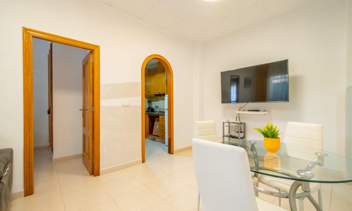 Wiederverkauf - Wohnung -
Torrevieja - Centro