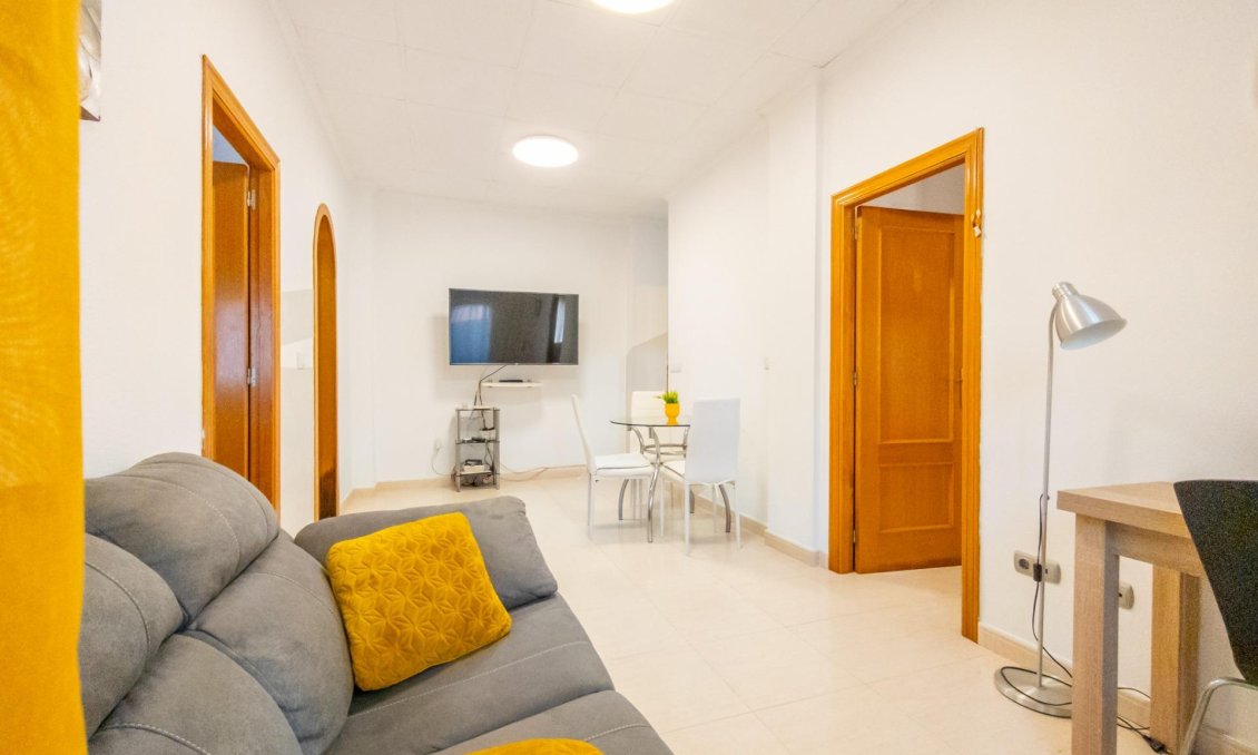 Wiederverkauf - Wohnung -
Torrevieja - Centro