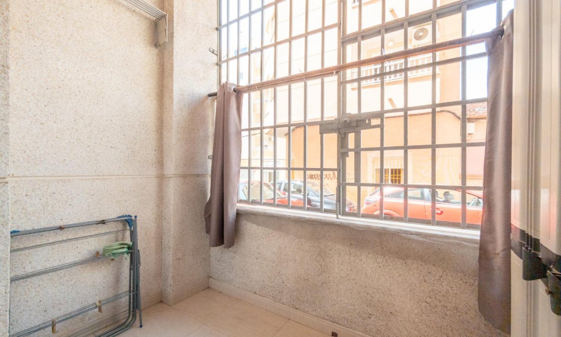 Wiederverkauf - Wohnung -
Torrevieja - Centro