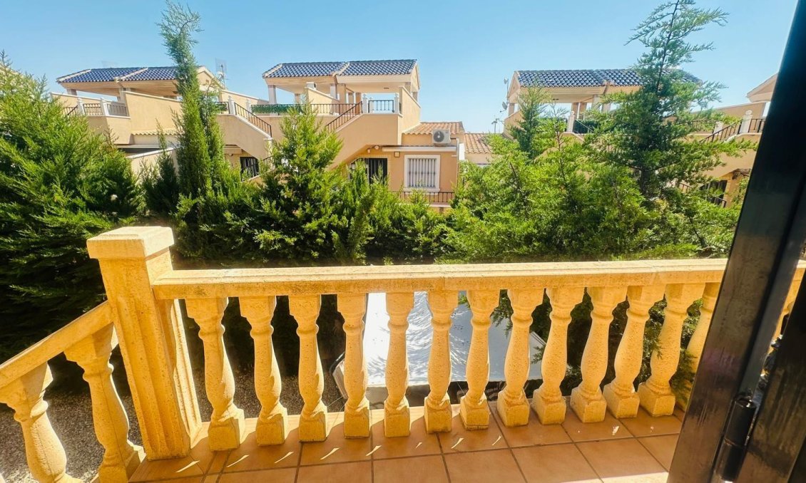Segunda mano - Villa -
Orihuela Costa - PAU 8