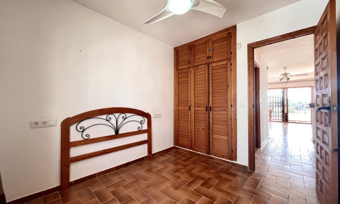 Segunda mano - Apartamento -
Villamartin - Costa Blanca