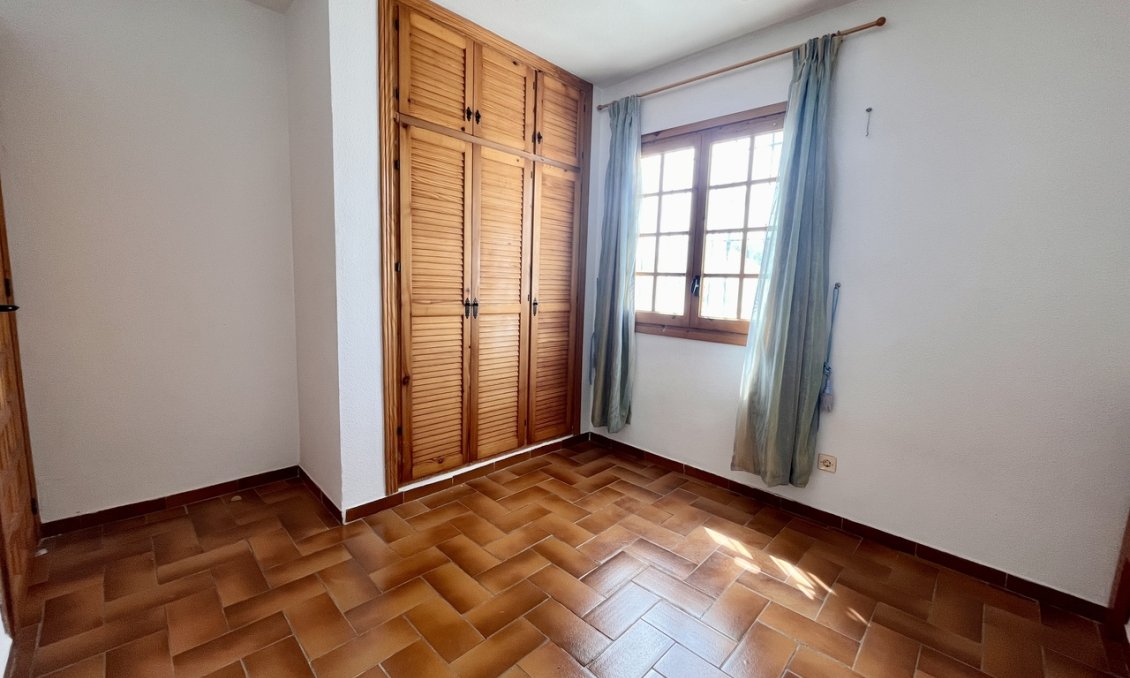 Segunda mano - Apartamento -
Villamartin - Costa Blanca