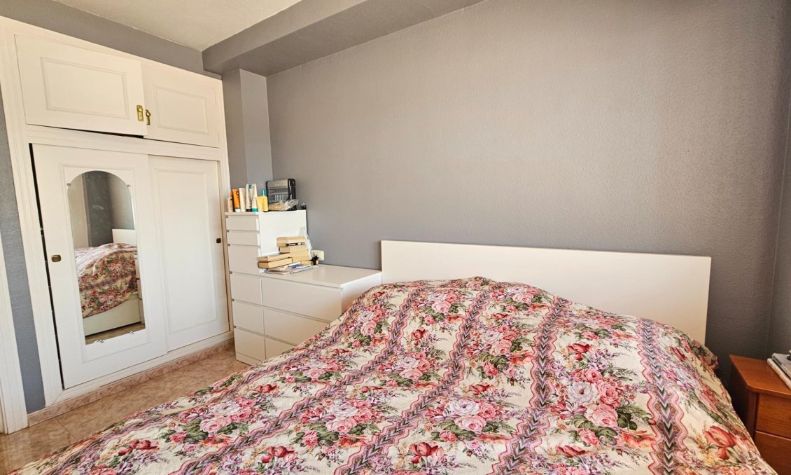 Wiederverkauf - Bungalow -
Torrevieja - Torreblanca