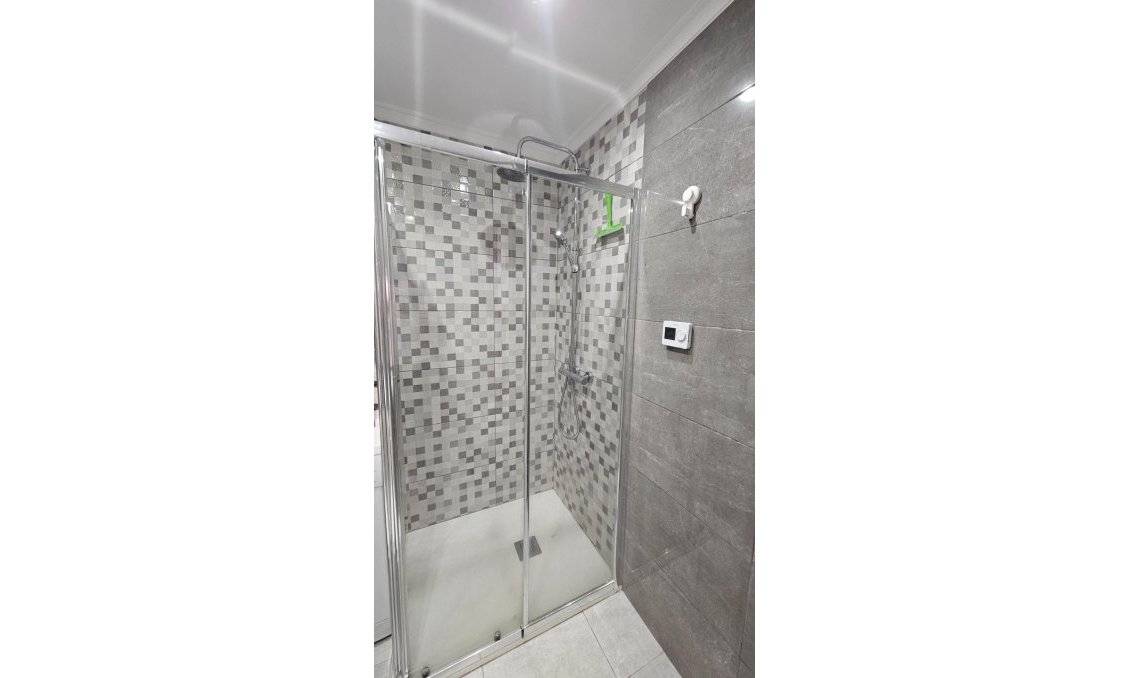 Wiederverkauf - Bungalow -
Torrevieja - Torreblanca